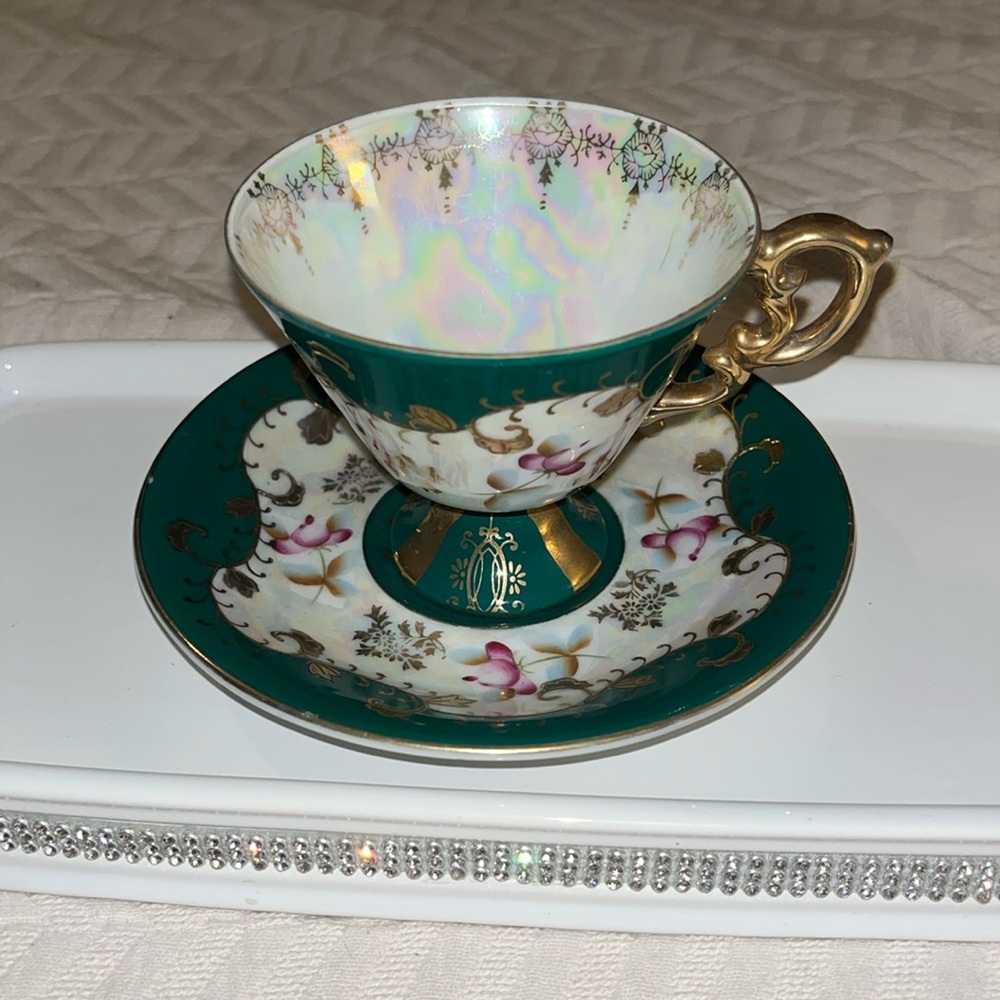 Royal Sealy Tea Cup & Saucer Japan fine Bone China Hand Painted Iridescent gold